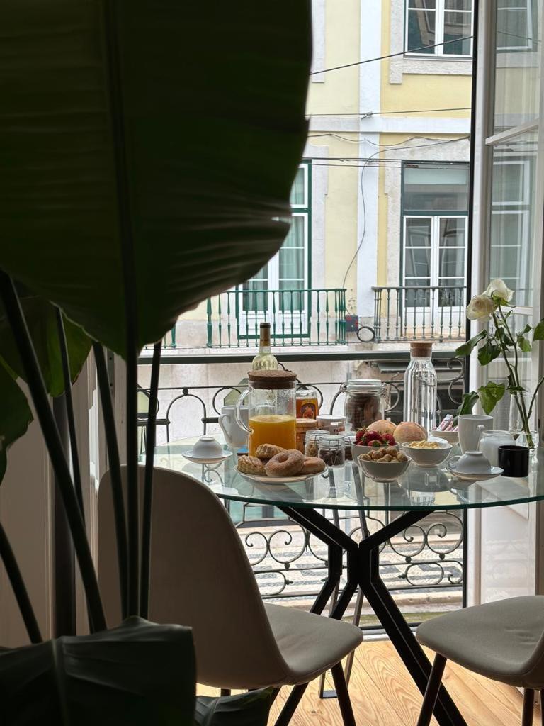 Apartment Apartamento Agradavel No Centro Historico De Lissabon